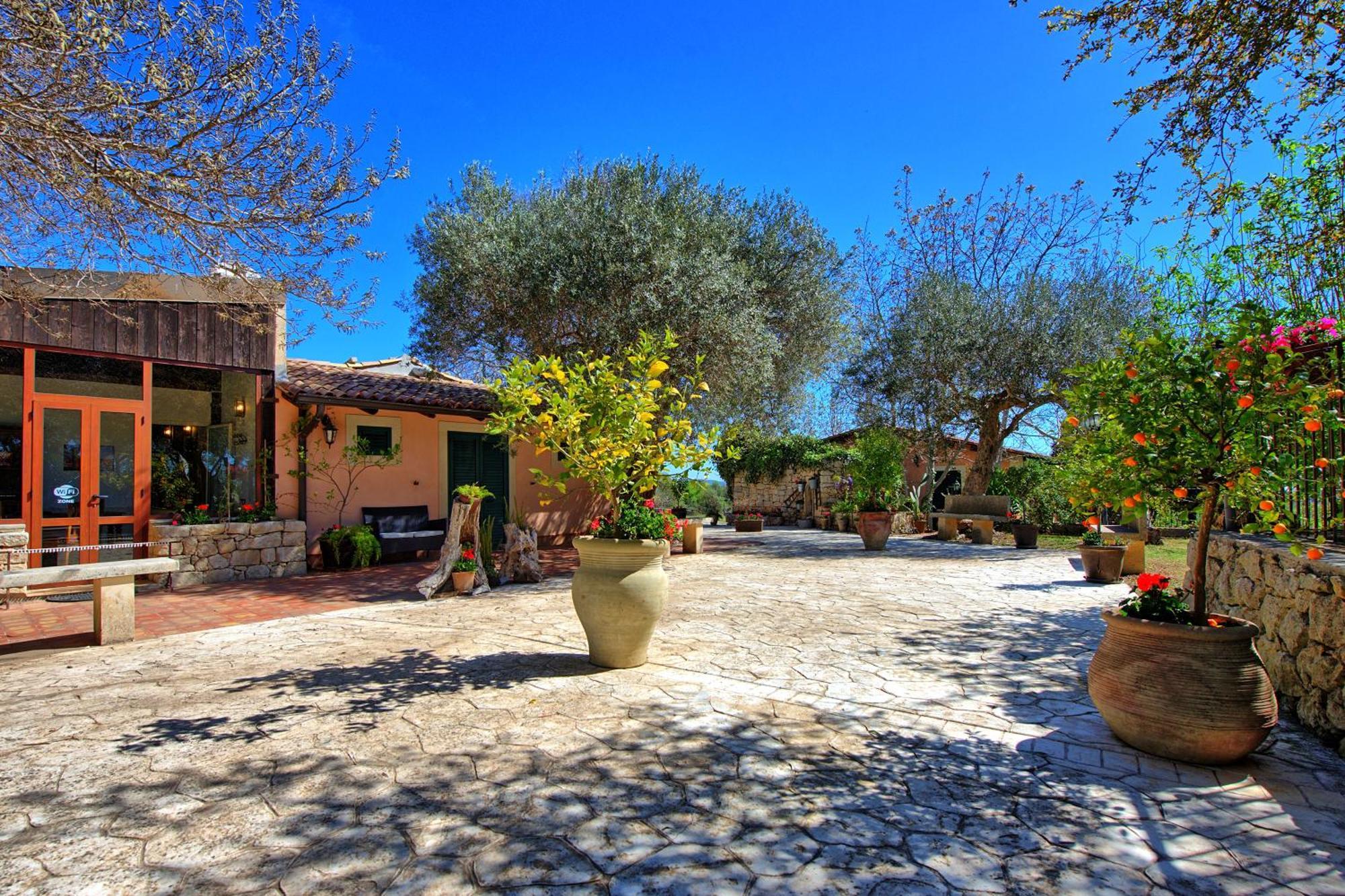 Villa Maddalena By Posarellivillas Palazzolo Acreide Ngoại thất bức ảnh