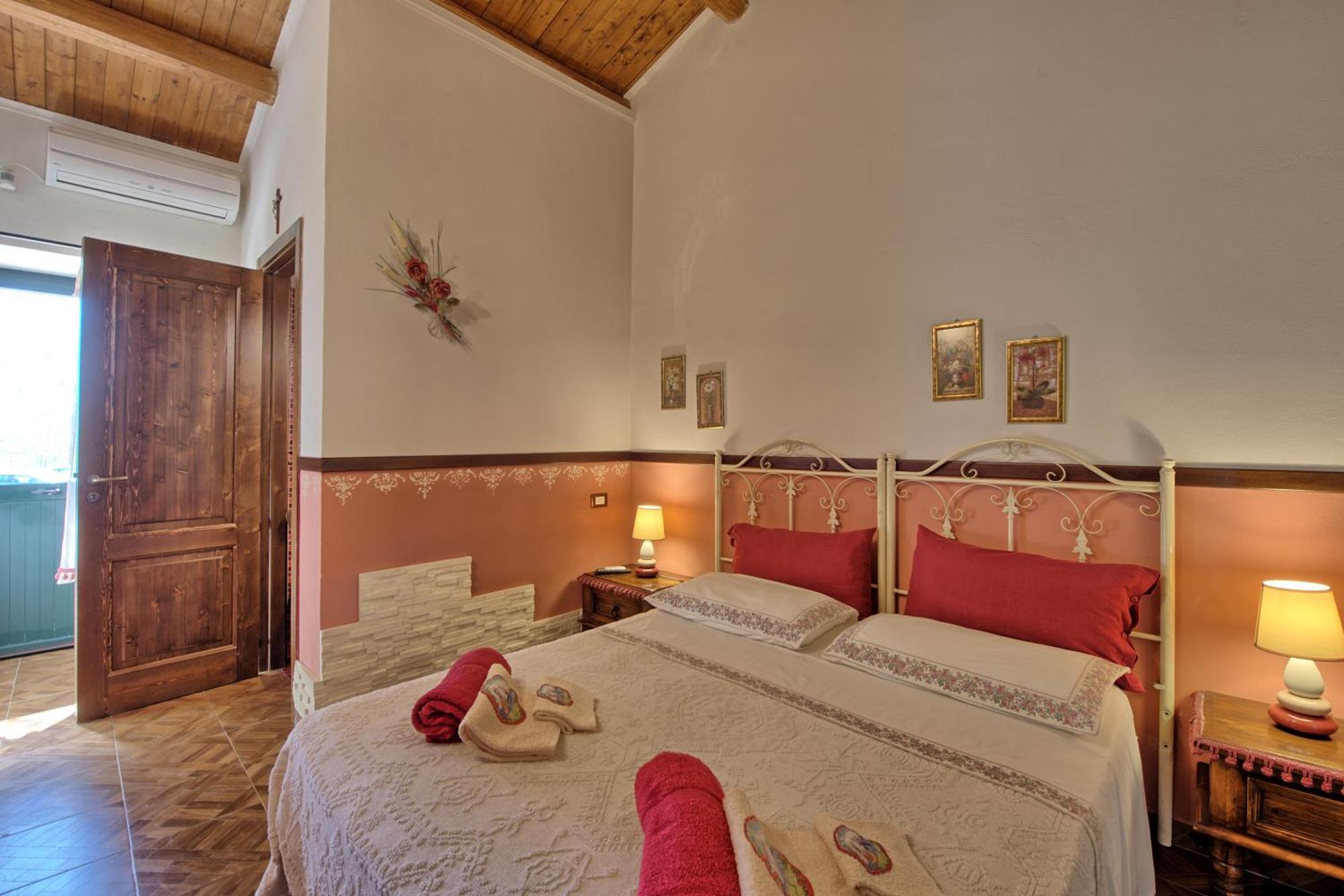 Villa Maddalena By Posarellivillas Palazzolo Acreide Ngoại thất bức ảnh