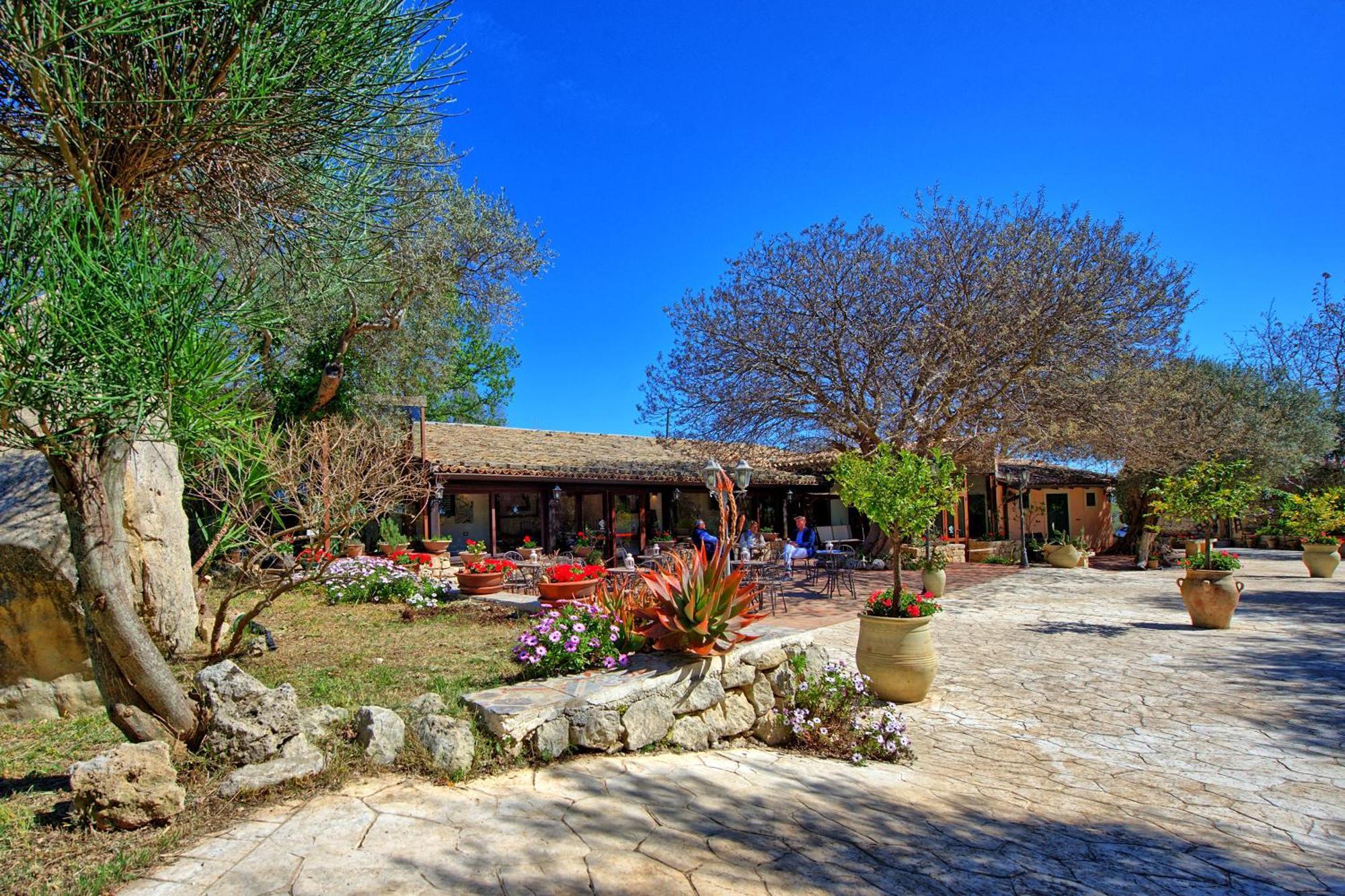 Villa Maddalena By Posarellivillas Palazzolo Acreide Ngoại thất bức ảnh